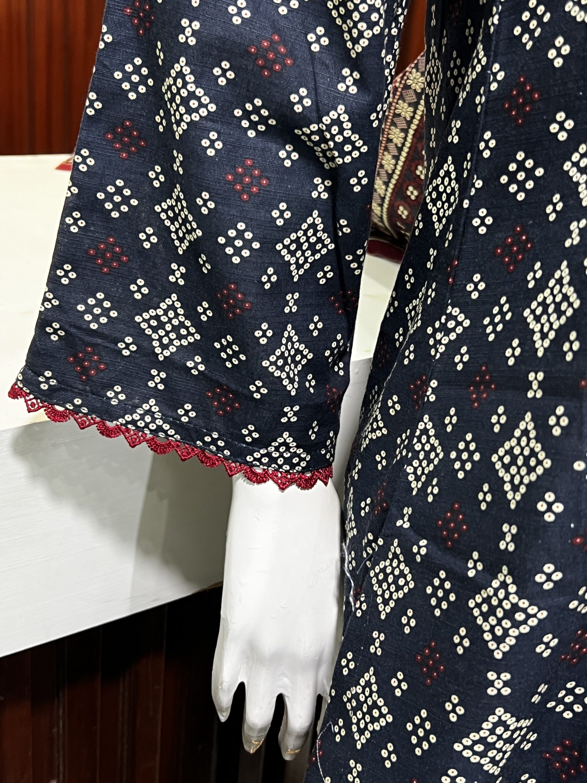 Bin Saeed Original 3 PC Khaddar - Image 4